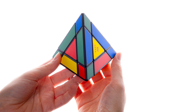 Pyraminx Edge - łamigłówka Recent Toys - poziom 3/5