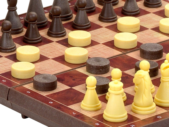 Szachy / Warcaby 16 cm (wersja magnetyczna) (450)