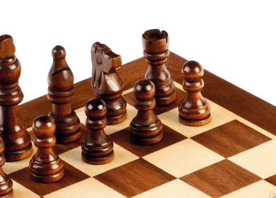 Szachy drewniane (601)